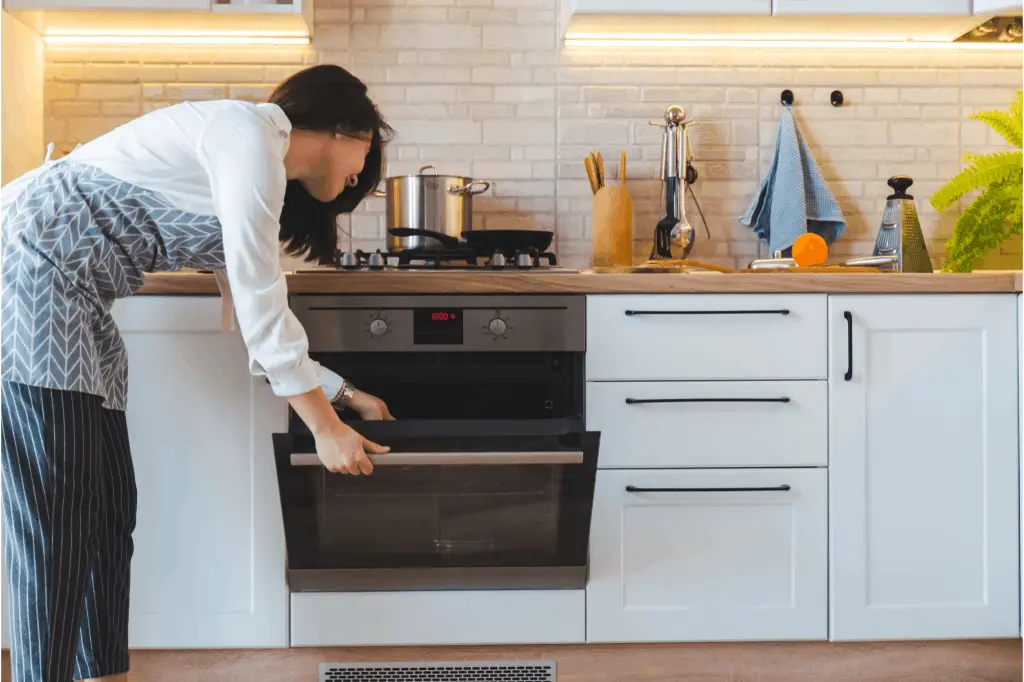 Cuánto consume un horno eléctrico y cómo gastar menos al cocinar